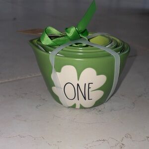Rae Dunn Shamrock Measuring Cups Set